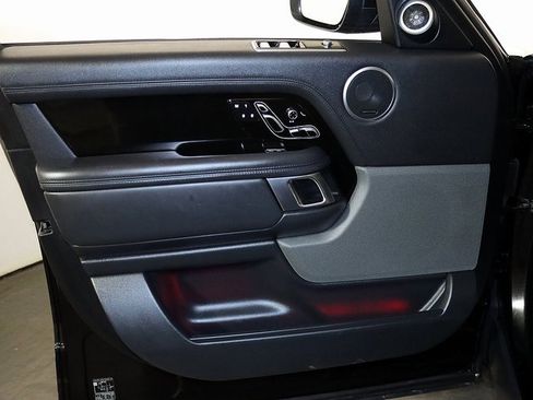 Used 2019 Land Rover Range Rover HSE image 26