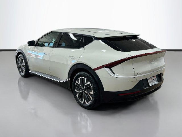 Certified 2024 Kia EV6 Light RWD image 5