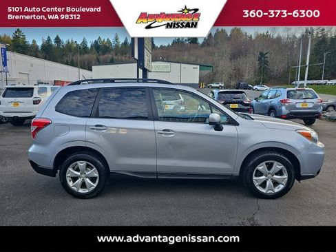 Used 2014 Subaru Forester 2.5i Premium w/ All-Weather Package image 6