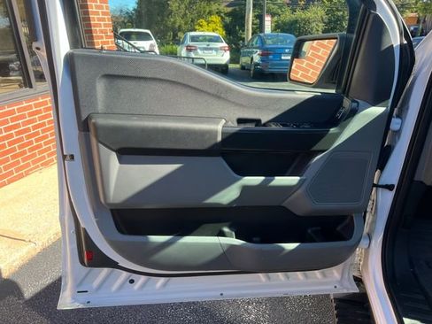 Used 2022 Ford F150 XL w/ Equipment Group 101A High image 18