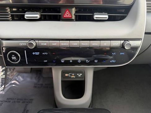 New 2026 Hyundai Ioniq 5 SEL image 22
