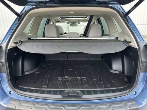 Used 2021 Subaru Forester Premium AWD/4WD image 22