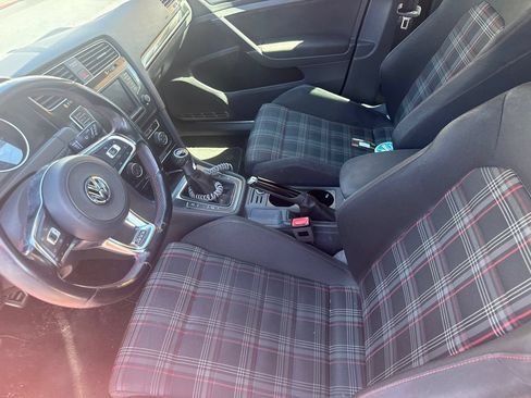 Used 2017 Volkswagen GTI S FWD image 5