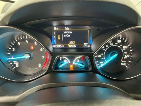 Used 2018 Ford Escape SE image 12