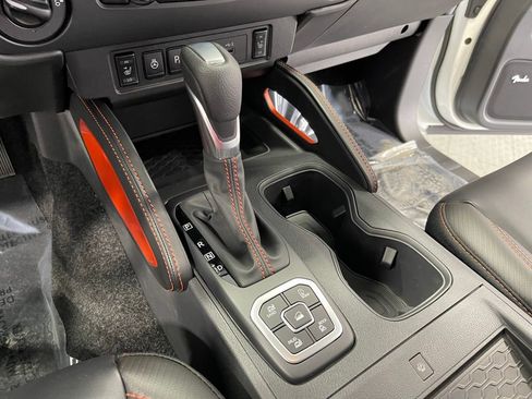 New 2026 Nissan Frontier PRO-4X w/ Pro Premium Package image 11