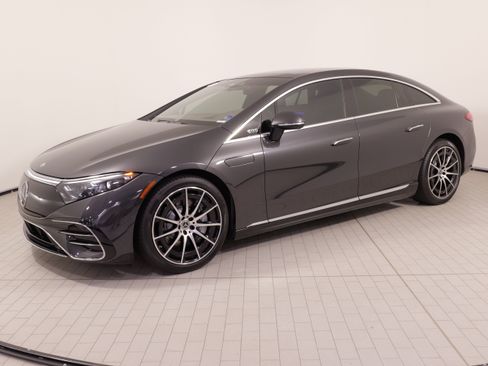 Used 2023 Mercedes-Benz EQS 580 4MATIC Sedan image 1