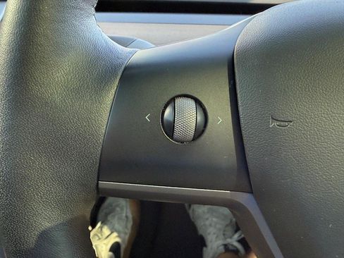 Used 2021 Tesla Model 3 Performance AWD/4WD image 18