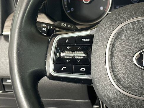 Used 2021 Kia Sorento EX FWD image 25