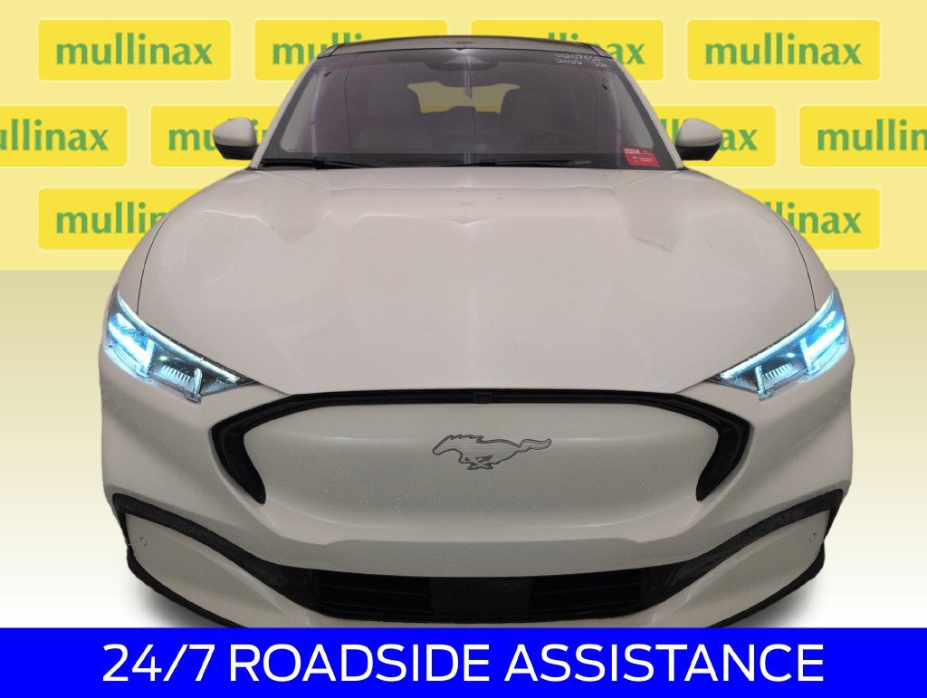 Used 2022 Ford Mustang Mach-E Premium w/ Ice White Appearance Package RWD image 15