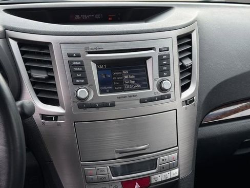 Used 2013 Subaru Legacy 2.5i Limited image 17