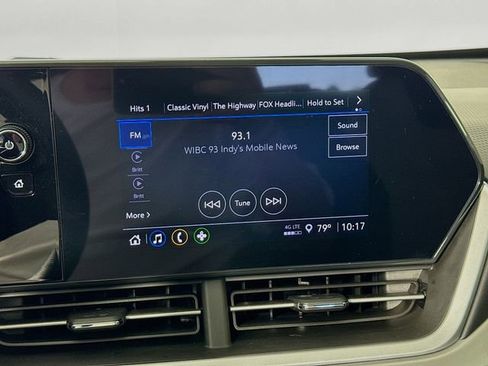 Used 2024 Chevrolet Trax LS w/ LS Convenience Package FWD image 14