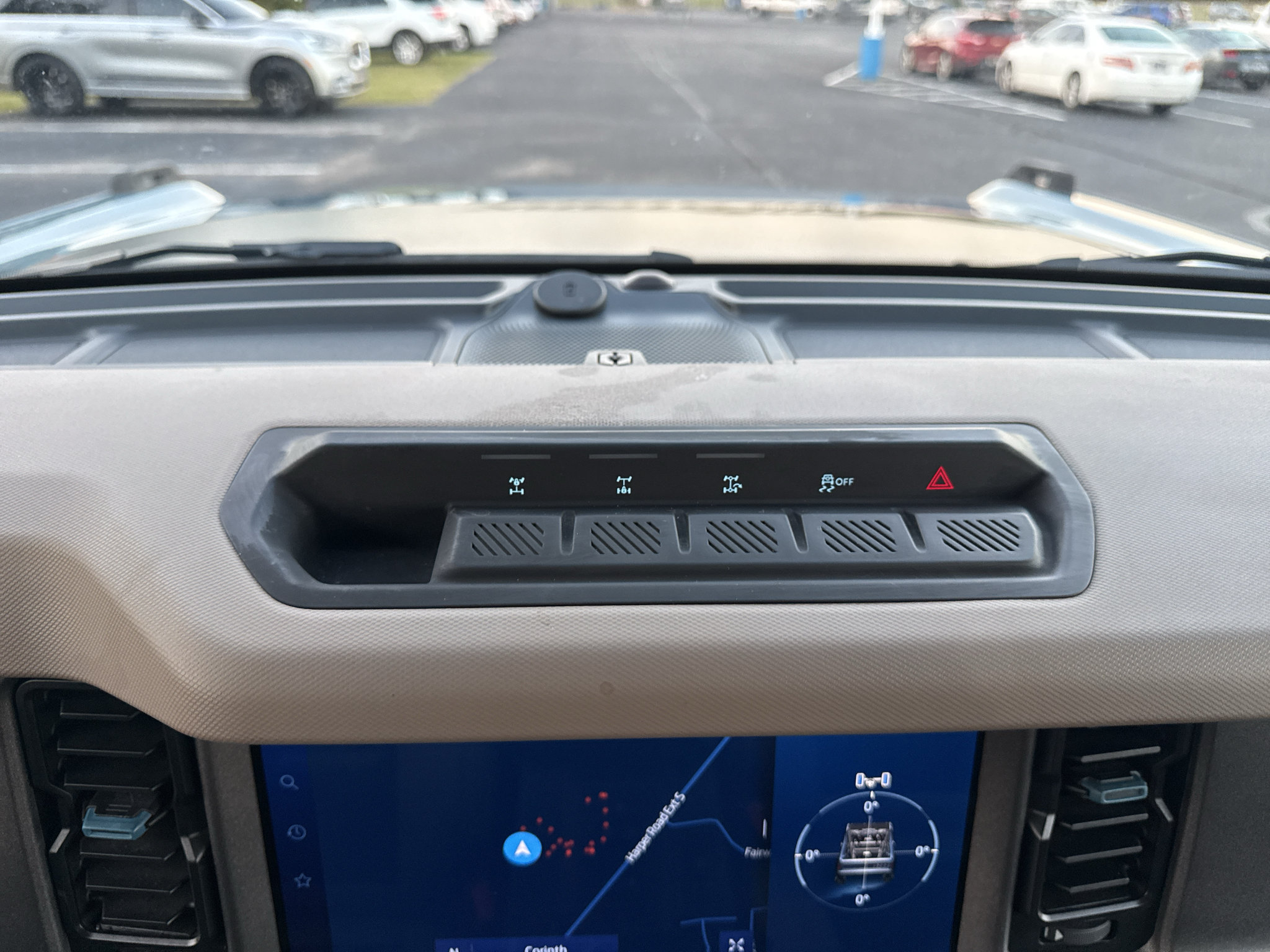 Used 2024 Ford Bronco Wildtrak AWD/4WD image 18