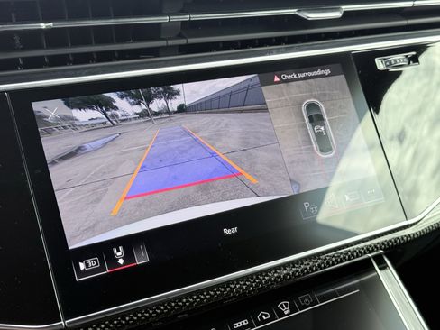 Used 2023 Audi SQ8 Prestige image 53