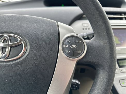 Used 2014 Toyota Prius One image 21