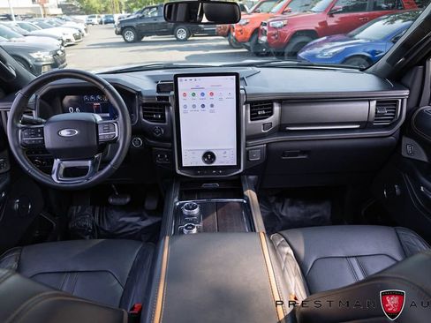 Used 2024 Ford Expedition Max Platinum AWD/4WD image 42