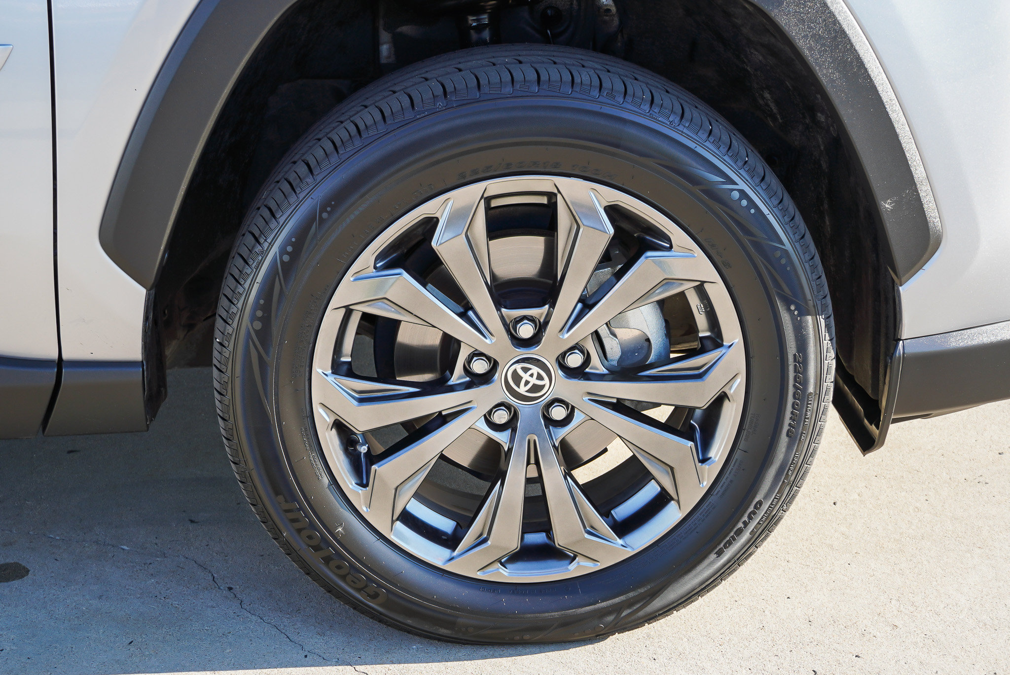 Certified 2023 Toyota RAV4 Limited AWD/4WD image 10