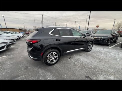 Used 2023 Buick Envision Essence image 8
