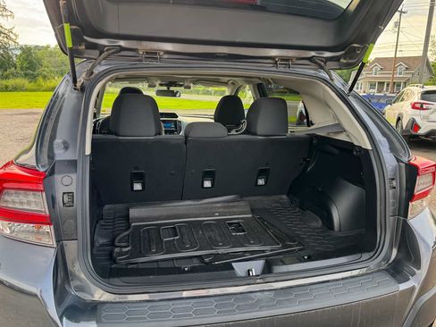 Used 2021 Subaru Crosstrek 2.0i Premium w/ Moonroof Package AWD/4WD image 13