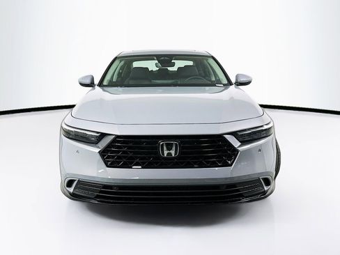 Certified 2025 Honda Accord EX-L image 5