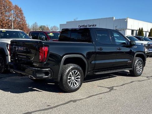 Used 2022 GMC Sierra 1500 AT4 w/ AT4 Premium Package image 2