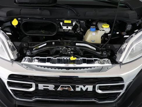 Used 2025 RAM ProMaster 2500 w/ U-Haul Equipment Group FWD image 33
