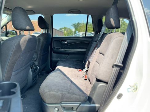 Used 2020 Honda Pilot EX image 13