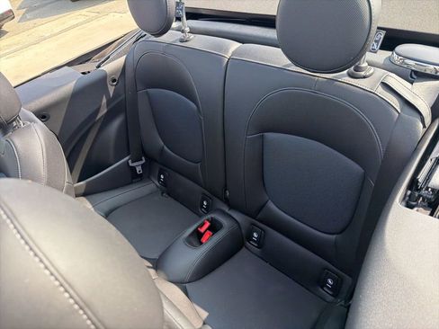 Used 2023 MINI Cooper S image 14