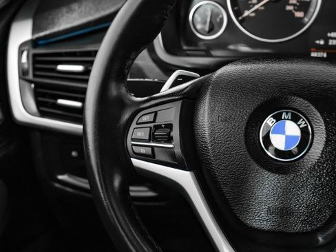 Used 2018 BMW X5 xDrive50i w/ Premium Package image 14