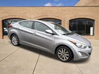 Used 2015 Hyundai Elantra SE w/ Option Group 03 video 1
