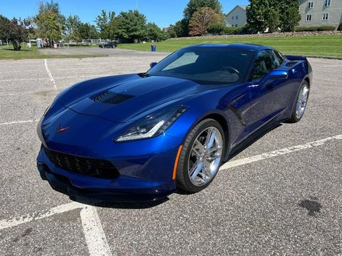 Used 2017 Chevrolet Corvette Stingray Coupe w/ Battery Protection Package RWD image 5