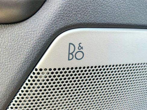 New 2026 Ford F250 Lariat w/ Black Appearance Package image 19