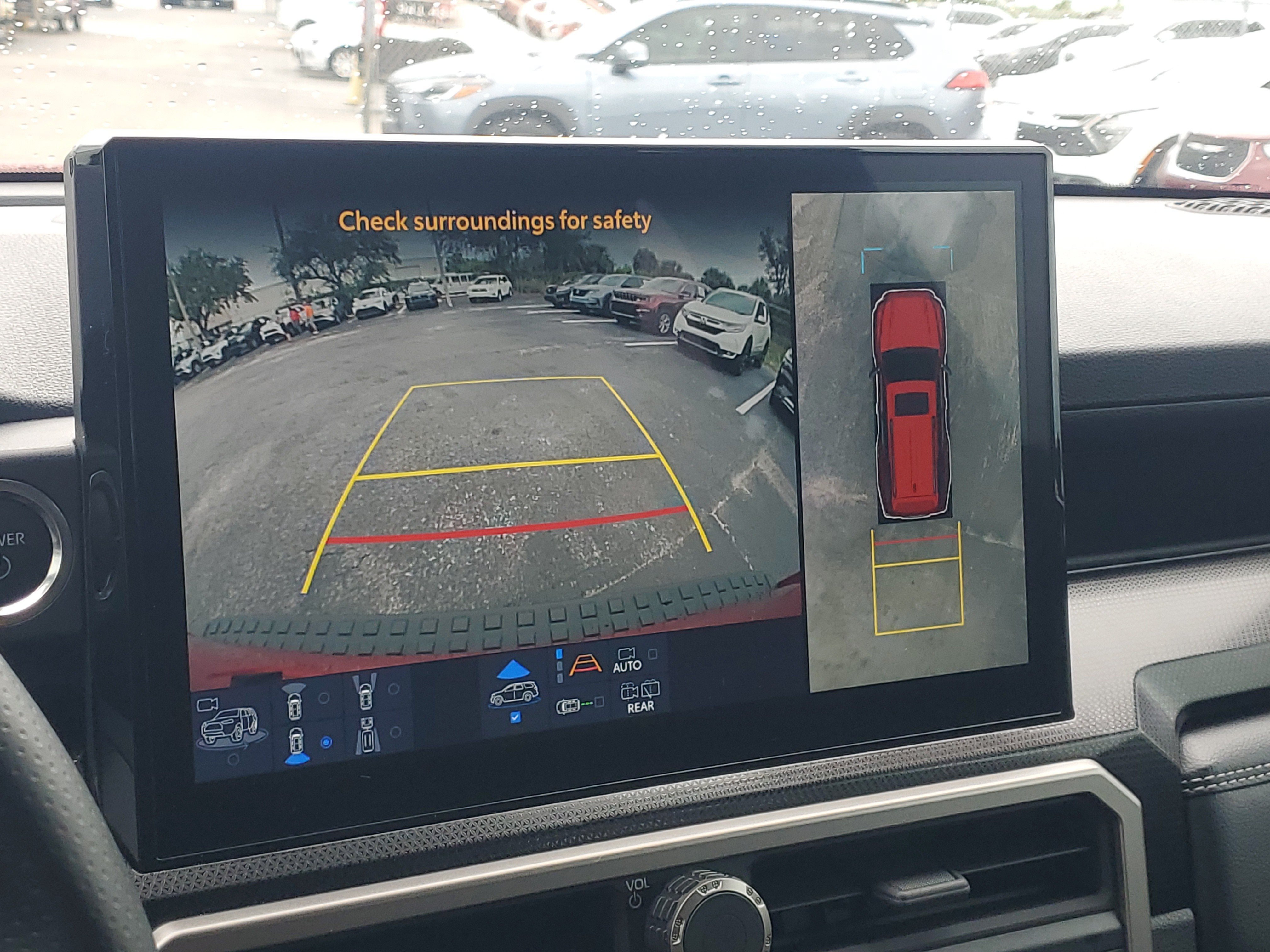 Used 2025 Toyota 4Runner Limited AWD/4WD image 31