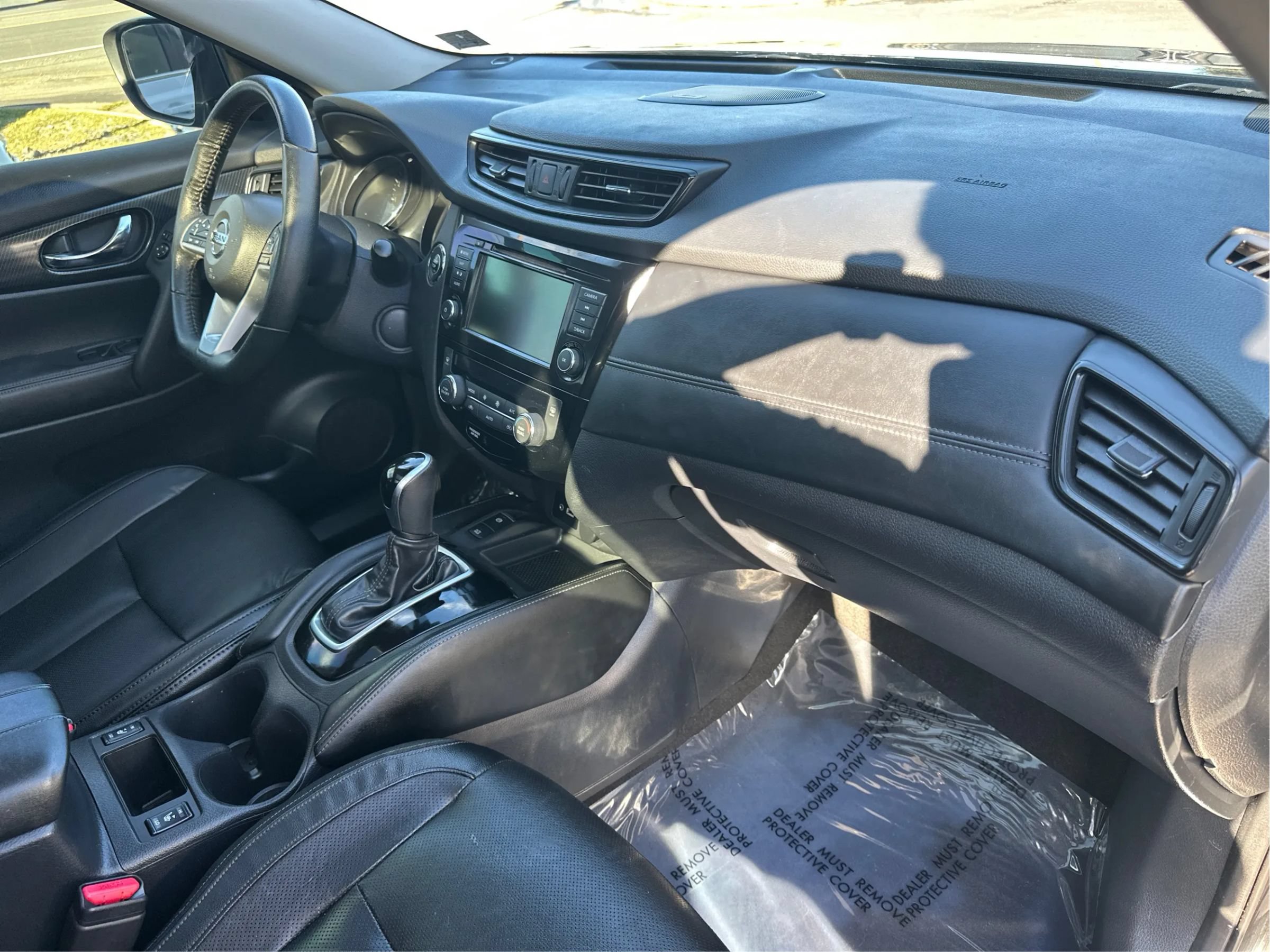 Used 2020 Nissan Rogue SL w/ Premium Package FWD image 11
