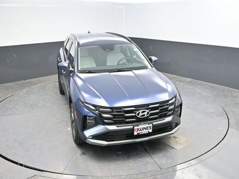 Used 2025 Hyundai Tucson SEL AWD/4WD image 23
