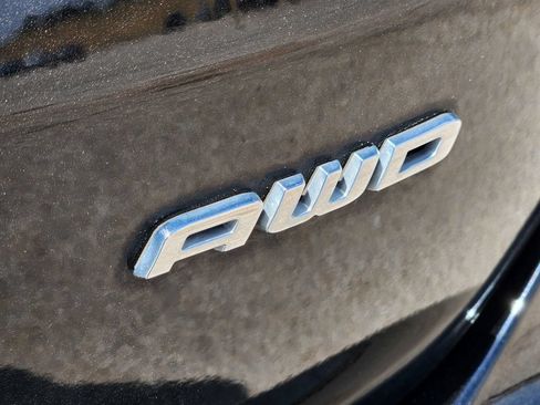 Used 2024 Ford Edge SE AWD/4WD image 12