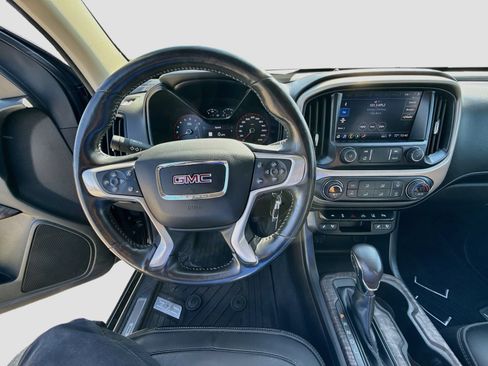 Used 2022 GMC Canyon Denali w/ Denali Black Edition Package AWD/4WD image 12