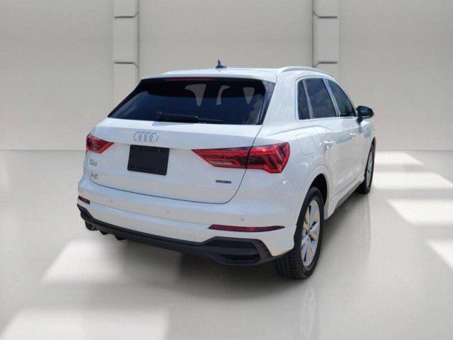 Used 2025 Audi Q3 2.0T Premium AWD/4WD image 4