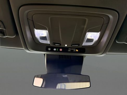 Used 2024 GMC Sierra 2500 Pro image 30