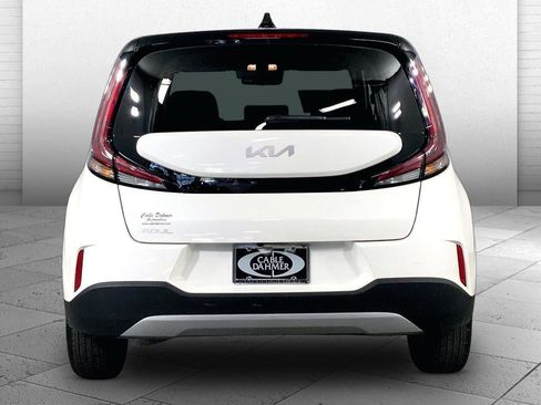 Certified 2025 Kia Soul LX FWD image 3