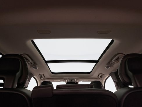 Used 2020 Volvo XC90 T5 Momentum image 17