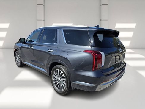 Used 2025 Hyundai Palisade Calligraphy image 6