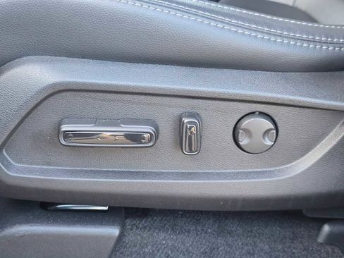 Used 2025 Honda Pilot EX-L image 23