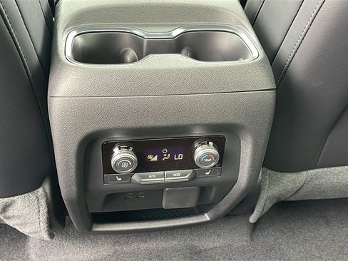 New 2026 GMC Acadia AT4 w/ Luxury Package image 17