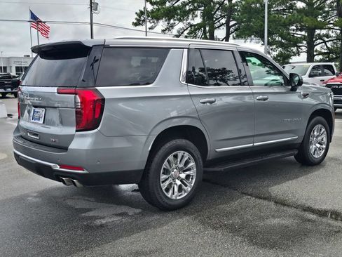Certified 2025 GMC Yukon Denali AWD/4WD image 5