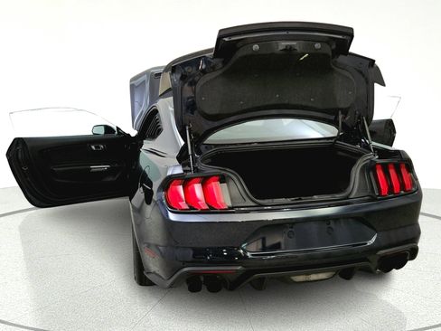 Used 2021 Ford Mustang GT RWD image 13