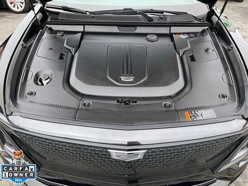 Used 2024 Cadillac Lyriq Sport RWD image 11