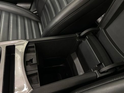 Used 2024 Ford Edge SEL w/ Convenience Package image 30