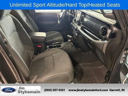 Used 2021 Jeep Wrangler Unlimited Sport AWD/4WD image 32