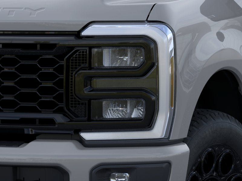 New 2026 Ford F250 Lariat w/ Black Appearance Package AWD/4WD image 40