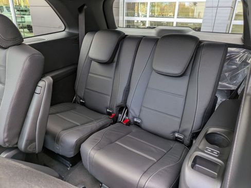 New 2026 Mercedes-Benz GLS 580 4MATIC image 17